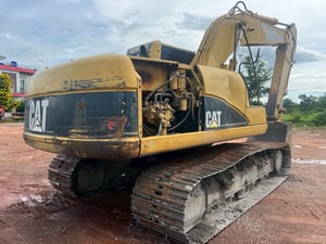 ขาย 550,000 CAT 320 C เล่มทะเบียน ไฟฟ้าครบ เครื่องดี ปั้มแรง เอวแน่น ช่วงล่างสวย 