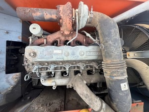 ขาย 250,000 บาท Hitachi ZX 200 รุ่น 1 ขายตามสภาพตัวเดินพังข้างนึง รถมีทะเบียน เครื่องปั๊มดีเอวแน่น ไม่มีบุ้งกี๋ 