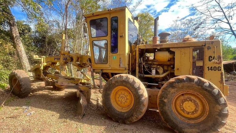 อยากขาย 1,250,000 รถเกรด CATTERPILLAR 140G 5MD เล่มทะเบียน เครื่องดีเ กียร์แรง เอวแน่น ยางดี ลิฟล็อคปกติทุกระบบพร้อมใช้งาน 
