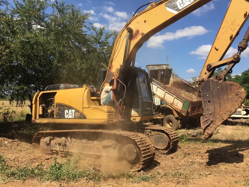 ขาย 350,000 CAT 315 D ไฟฟ้าครบ เครื่องดี ปั้มแรง เอวแน่น ช่วงล่างสวย 