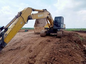 ขาย 295,000 KOBELCO SK 200 mark 3 เครื่องดี ปัไฟ้มแรงเอวแน่น ไฟฟ้าครบ ช่วงล่างเต็ม รถพร้อมใช้งาน 