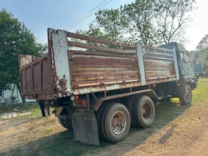 ขาย 195,000 รถ 10 ล้อดั้ม NISSAN CW 30 หัวบาง ยางดี ครัชซีสวย 2 เพลา รถพร้อมใช้ ขาย 195,000 รถ 10 ล้อดั้ม NISSAN CW 30 หัวบาง ยางดี ครัชซีสวย 2 เพลา รถพร้อมใช้