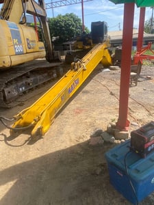 #ขายถูก 185,000 ชุดบูมอามร์ ยาว 16 เมตร ถอดจาก KOMATSU pc 200-8 