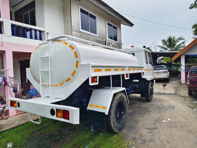 #ขายถูก 375,000 รถ 6 ล้อบรรทุกน้ำ MITSUBISHI FK455F หัวสวย เครื่องดี ครัชซีสวย ยางดี อุปกรณ์ดูดน้ำ 