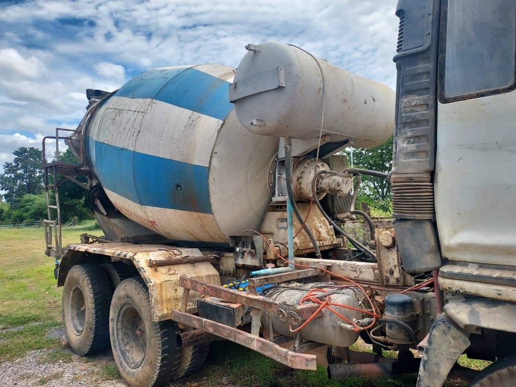 #ขายถูก รถโม่ปูน HINO PROFAI  เครื่อง k 13 d โม่ 7 คิวโม่ตรง  เครื่องดีคัสซีสวย