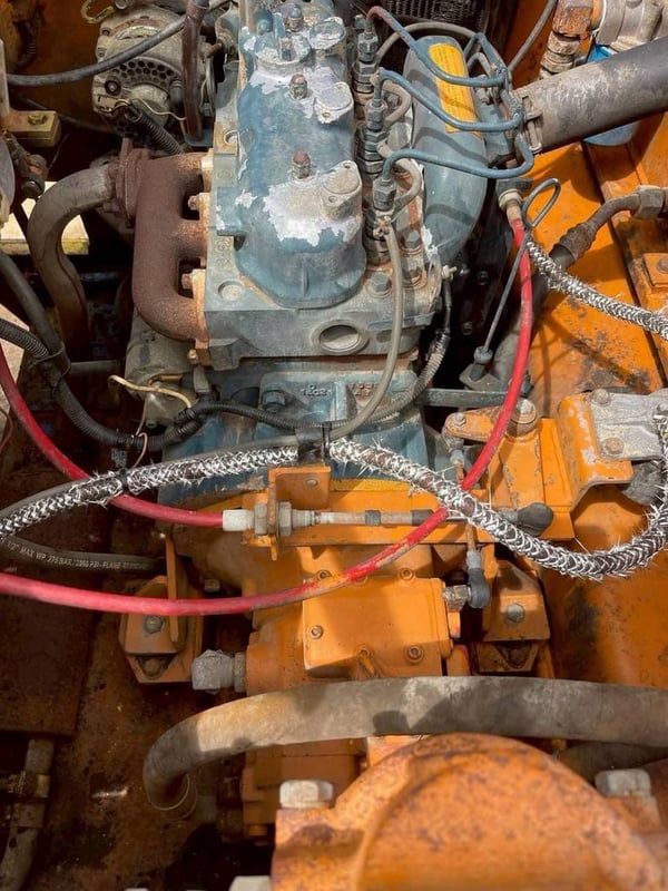 #ขายถูก 145,000 รถบด Sakai TS31 • น้ำหนักตัวเครื่อง: 2.8 ตัน • น้ำหนักรวม: 3.0 ตัน • กำลังเครื่องยนต์: 21.0 แรงม้า 