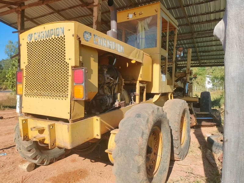 ขาย 195,000 รถเกรด CHAMPION 710 เครื่องดี เกียร์แรง ปั้มแรง ยางดี 