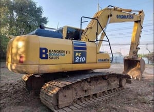 🔥ขายด่วน 1,350,000 KOMATSU PC 210-10 MO เอกสารเล่มทะเบียนครบ 