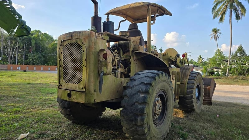 ขาย 275,000 รถตักล้อยาง CAT 950  เครื่องดี เกียร์แรง