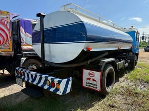 ขาย 490,000 รถ 6 ล้อบรรทุกน้ำ MITSUBISHI FUSO FP418J เครื่อง 225 แรง บรรจุน้ำ 8,000 ลิตร พร้อมระบบดูดน้ำ สเปรย์น้ำ พร้อมใช้ เครื่องดี ครัชซีสวย แอร์เย็น