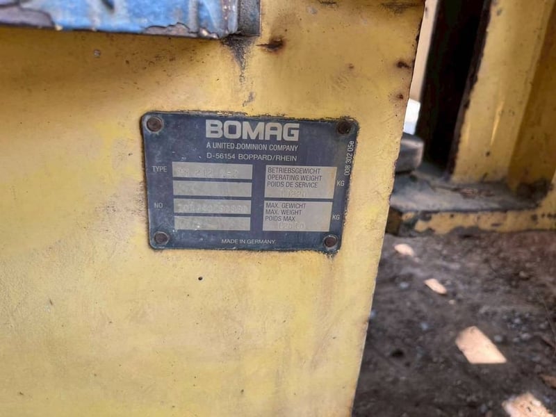 #ขาย 375,000 รถบด 10 ตันล้อเรียบ BOMAG BW212D-2 เครื่องดี ปั๊มสั่นแรง  2 เพลา รถพร้อมใช้งาน เอกสารเล่มทะเบียน