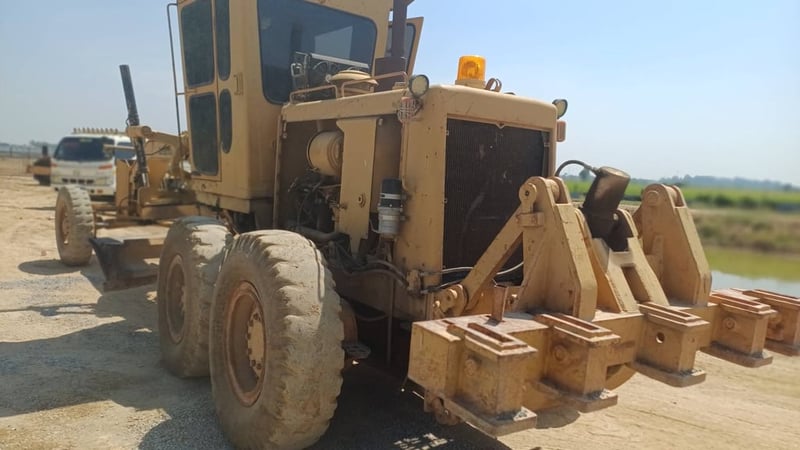 #ขาย 890,000 รถเกรด เล่มทะเบียน CAT 140 G 72V-2039 ลิปเปอร์หลัง  เครื่องดี เกียร์แรง เอวแน่น  ยางดี แอร์หนาว รถสวยพร้อมใช้ 