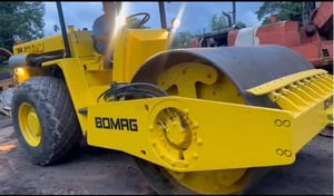 #ขายถูกพร้อมใช้ 390,000 BOMAG BW 212 D 2 เล่มทะเบียน