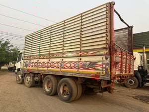 #ขายด่วน  700,000 รถ 12 ล้อ ดั้มคอกเกตร ISUZU DECA 320 ดั้มคอกเกษตร 12 ล้อ 2 เพลา หัวบาง ยางดี ครีชซีสวย มีระบบลากลูก 