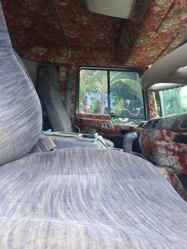 #ขายถูก รถโม่ปูน HINO PROFAI  เครื่อง k 13 d โม่ 7 คิวโม่ตรง  เครื่องดีคัสซีสวย