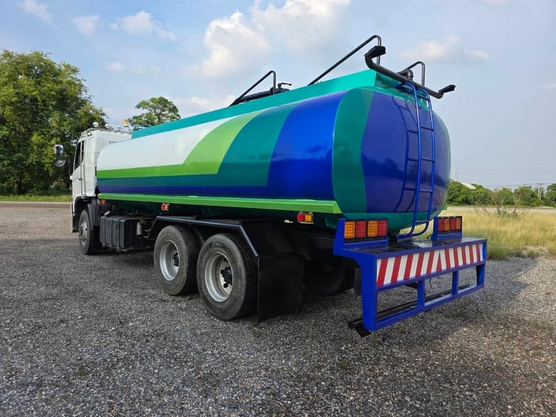 ขาย 1,090,000 รถ 10 ล้อบรรทุกน้ำ HINO MEGA 344 ปี 58 หัวบาง ยางดี ครีชซีสวย พร้อมปั้มดูด สเปร์น้ำล่างบน ขาย 1,090,000 รถ 10 ล้อบรรทุกน้ำ HINO MEGA 344 ปี 58 หัวบาง ยางดี ครีชซีสวย พร้อมปั้มดูด สเปร์น้ำล่างบน