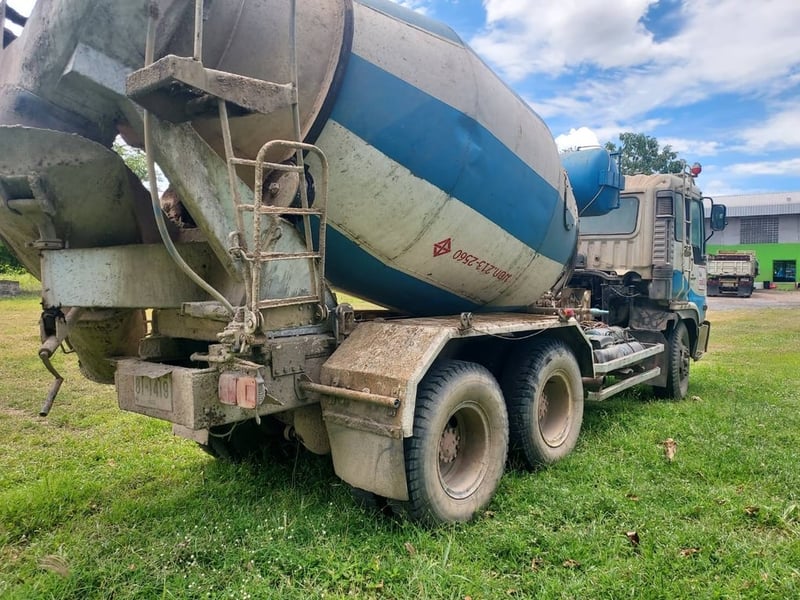 #ขายถูก รถโม่ปูน HINO PROFAI  เครื่อง k 13 d โม่ 7 คิวโม่ตรง  เครื่องดีคัสซีสวย