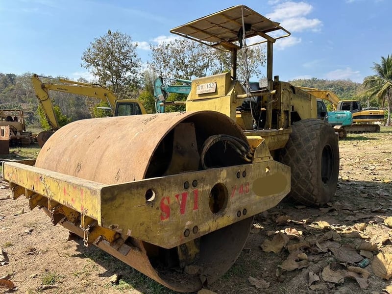 ขาย 285,000 รถบด 10 ตัน KAWASAKI SV 102 เครื่องดี ปั้มสั่นสะเทือนแรง ยางดี เอวแน่น ขาย 285,000 รถบด 10 ตัน KAWASAKI SV 102 เครื่องดี ปั้มสั่นสะเทือนแรง ยางดี เอวแน่น