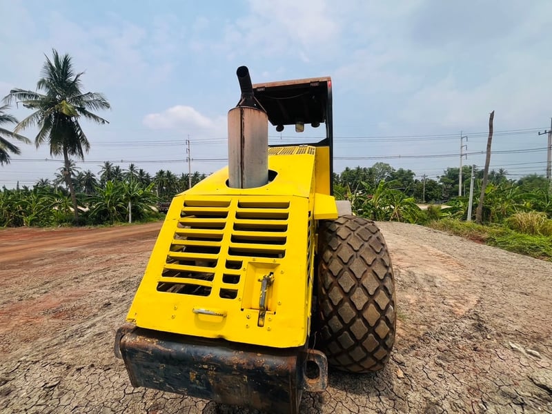 ขาย 580,000 รถบด 10 ตัน BOMAG BW 211 D-3 ปั้มสั่นแรง 2 เพลา เครื่องดี ยางสวย เล่มทะเบียน