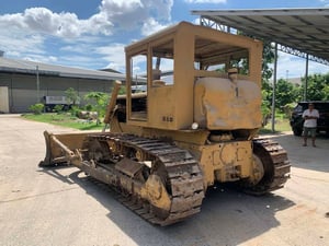 ขาย 235,000 รถแทรคเตอร์ CAT D 5 เล่มทะเบียน เครื่องดี เกียร์แรง ช่วงล่างสวย