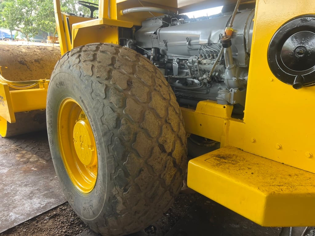 #ขายถูกพร้อมใช้ 390,000 BOMAG BW 212 D 2 เล่มทะเบียน #ขายถูกพร้อมใช้ 390,000 BOMAG BW 212 D 2 เล่มทะเบียน
