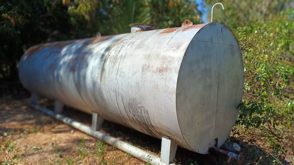 ขาย 65,000 ถังน้ำมัน 16,000 ลิตร สภาพใหม่ ขาย 65,000 ถังน้ำมัน 16,000 ลิตร สภาพใหม่