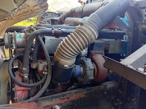 ขาย 280,000 รถเทนเลอร์บรรทุกแบคโฮ HINO ZM 2 เพลาเครื่อง 360 แรง หัวบาง ยางดี ครัชซีสวย เอกสารแจ้ง ม.79 