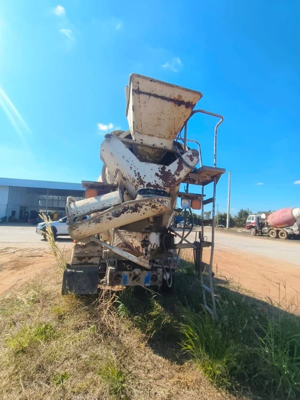 ขาย 590,000 รถ 6 ล้อโม่ปูน HINO MEGA 150 แรง หัวบาง ยางดี ครัชซีสวย 