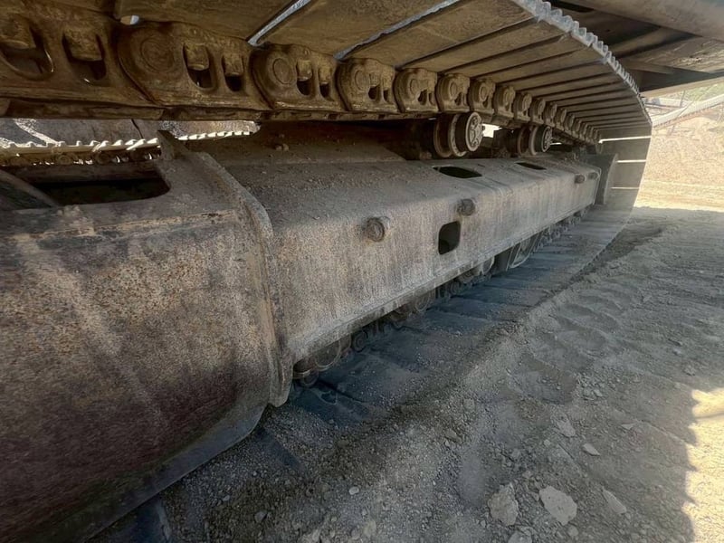 #ขายสวยถูก  590,000 VOLVL EC 210 D 9,000 ชม. เล่มทะเบียน ไฟฟ้าครบ เครื่องดี ปั้มแรง เอวแน่น 