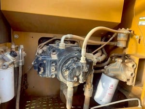 ขาย 1,250,000 รถแบคโฮ SANY SY215C  ทำงาน 6,500 ช.ม ไฟฟ้าครบ เครื่องดี ปั้มแรง เอวแน่น ช่วงล่างสวย เอกสารแจ้งจำหน่าย 