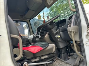 ขาย 690,000 รถ 10 ล้อดั้ม UD TRUCK Quester ปี 2558 เครื่อง 378 แรง หัวบาง ยางดี ครัชซีสวย ขาย 690,000 รถ 10 ล้อดั้ม UD TRUCK Quester ปี 2558 เครื่อง 378 แรง หัวบาง ยางดี ครัชซีสวย