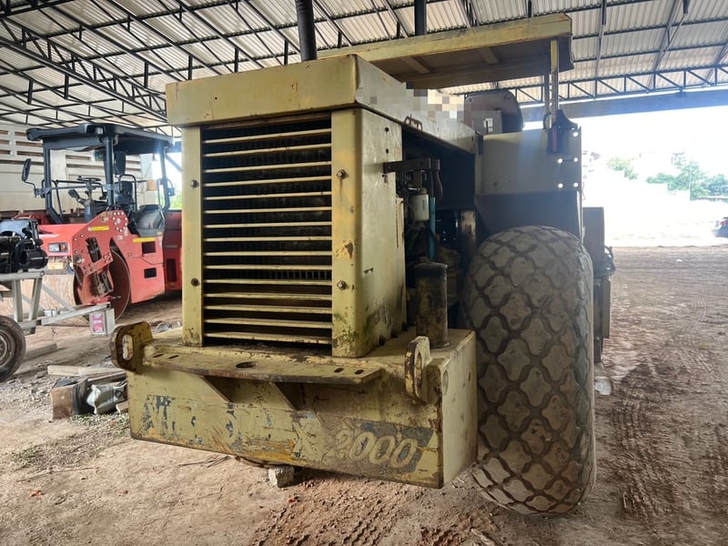 ขาย 295,000 รถบด 12 ตัน เล่มทะเบียน VIBROMAX.2000=W.1102 สั่นสะเทือน 2 เพลา เครื่องดี ปั้มสั่นแรง พร้อมใช้งานเอกสารพร้อมโอน 