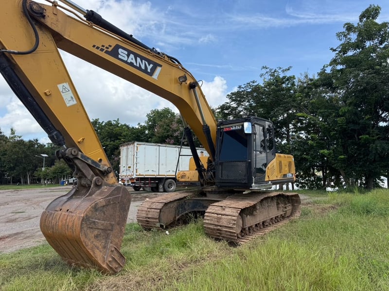 ขาย 795,000 SANY SY 205C 12,000 ชม. ไฟฟ้าครบ เครื่องดี ปั้มแรง เอวแน่น ช่วงล่างเต็ม รถพร้อมใช้งาน สนใจติดต่อได้ครับ 090-772-3710 090-772-3708