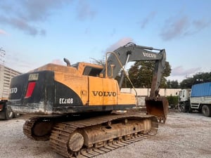ขาย 355,000 VOLVO EC 210 B PRIME เล่มทะเบียน ไฟฟ้าครบ เครื่องดี ปั้มแรง ช่วงล่างแน่น 