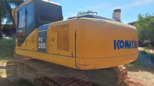 #ขายถูก 490,000 KOMATSU pc 200-7 ปี 2010 JAPAN ไฟฟ้าครบ เครื่องดี ปั้มแรง เอวแน่น ช่วงล่างสวย เล่มทะเบียน 