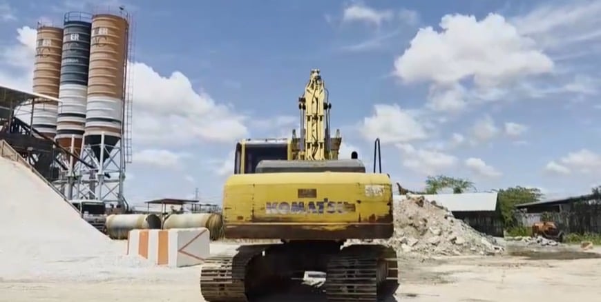 ขาย 485,000 KOMATSU pc 200-8 เล่มทะเบียน ไฟฟ้าครบ เครื่องดี ปั้มแรง เอวแน่น ช่วงล่างสวย รถพร้อมใช้งาน สนใจติดต่อได้ครับ 090-772-3710 090-772-3708 ขาย 485,000 KOMATSU pc 200-8 เล่มทะเบียน ไฟฟ้าครบ เครื่องดี ปั้มแรง เอวแน่น ช่วงล่างสวย รถพร้อมใช้งาน สนใจติดต่อได้ครับ 090-772-3710 090-772-3708
