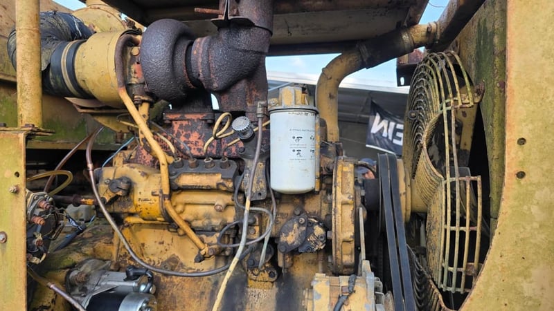 ขาย 275,000 รถตักล้อยาง CAT 950  เครื่องดี เกียร์แรง