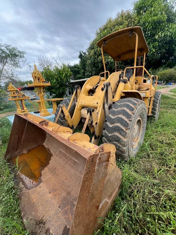 #ขายถูก  235,000 รถตักล้อยาง CAT 950 เครื่องดี เกียร์แรง ยางดี 