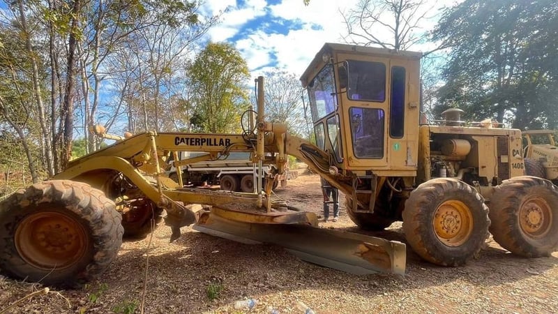 อยากขาย 1,250,000 รถเกรด CATTERPILLAR 140G 5MD เล่มทะเบียน เครื่องดีเ กียร์แรง เอวแน่น ยางดี ลิฟล็อคปกติทุกระบบพร้อมใช้งาน 