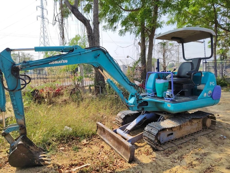 ขาย 185,000 KOMATSU pc 20-7 E เครื่องดี ปั๊มแรง เอวแน่น ช่วงล่างสวย 