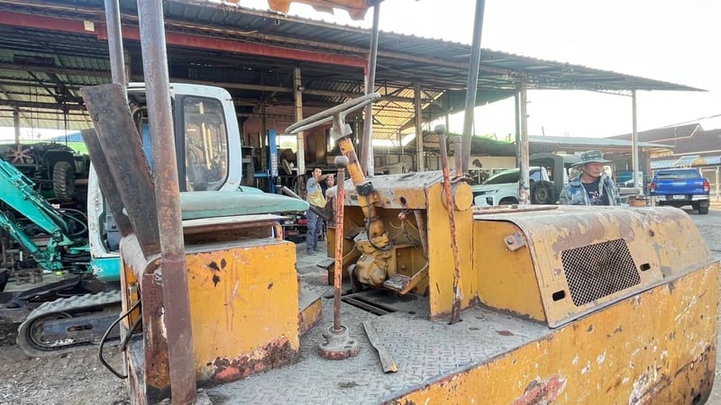 ขาย 65,000 รถบดเล็ก 3 ตัน เครื่องดี ยางดี 