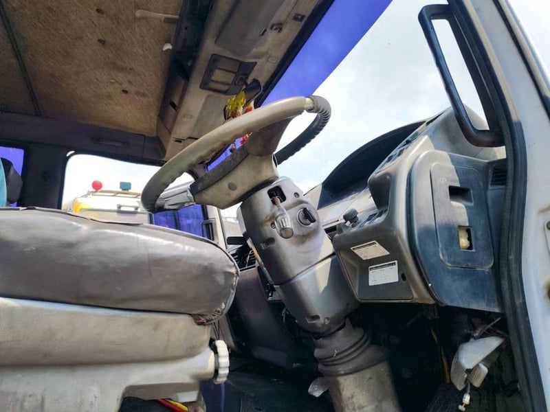 ขาย 680,000 รถบรรทุกของเหลว 10 ล้อ HINO FM 2 K 2 เพลา เครื่อง 260 แรง เครื่องดี เกียร์ดี คัทซีสวย ยางดี ขาย 680,000 รถบรรทุกของเหลว 10 ล้อ HINO FM 2 K 2 เพลา เครื่อง 260 แรง เครื่องดี เกียร์ดี คัทซีสวย ยางดี