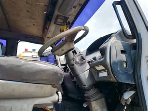 ขาย 680,000 รถบรรทุกของเหลว 10 ล้อ HINO FM 2 K 2 เพลา เครื่อง 260 แรง เครื่องดี เกียร์ดี คัทซีสวย ยางดี ขาย 680,000 รถบรรทุกของเหลว 10 ล้อ HINO FM 2 K 2 เพลา เครื่อง 260 แรง เครื่องดี เกียร์ดี คัทซีสวย ยางดี