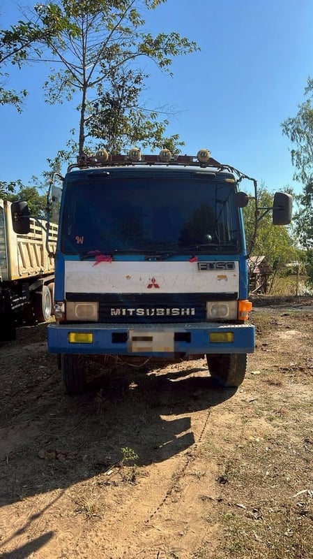 ขาย 295,000 รถดั้ม 10 ล้อ MITSUBISHI TD FN527M-TD เครื่อง 6D16-190 แรง 2 เพลา ดั๊ม กระบะมีเนียม เบรคใหญ่ เพลาบุ๋ม 