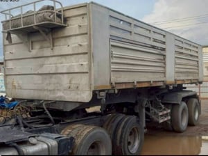 ขาย 395,000 หางเซมิดั้ม 2 เพลา ปี 62 ช่วงล่างสิบน๊อต อู่SKT ยาว 7.20 เมตร น้ำหนัก 7.2 ตัน 