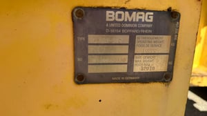 ขาย 350,000 รถบด เล่มทะเบียน BOMAG BW 212 D-2 เครื่องดี ปั้มสั่นแรง