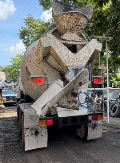 #ขายถูกด่วน  รถโม่ปูน 6 คิว NISSAN ปั้มโม่ปูนยี่ห้อซิสค่อม 