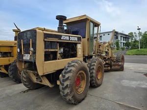 #ขายสวยถูก รถเกรด JOHN DEERE DW770B เอกสารเล่มทะเบียน  รถสวยพร้อมใช้งาน 