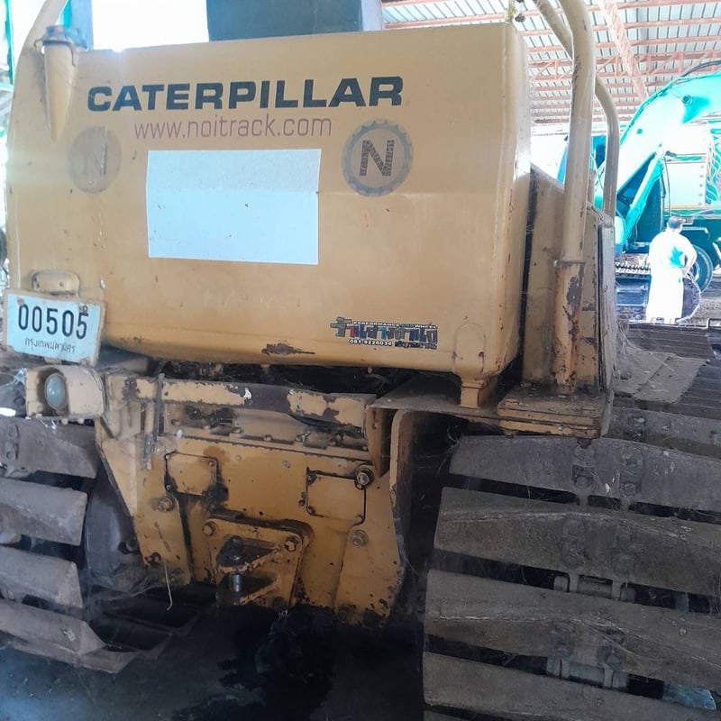 ขาย 275,000 รถแทรคเตอร์ CAT D 4 E แผ่นตีนเป็ด เครื่องดี เกียร์แรง ช่วงล่างดี รถพร้อมใช้งาน 