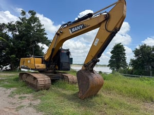 ขาย 795,000 SANY SY 205C 12,000 ชม. ไฟฟ้าครบ เครื่องดี ปั้มแรง เอวแน่น ช่วงล่างเต็ม รถพร้อมใช้งาน สนใจติดต่อได้ครับ 090-772-3710 090-772-3708